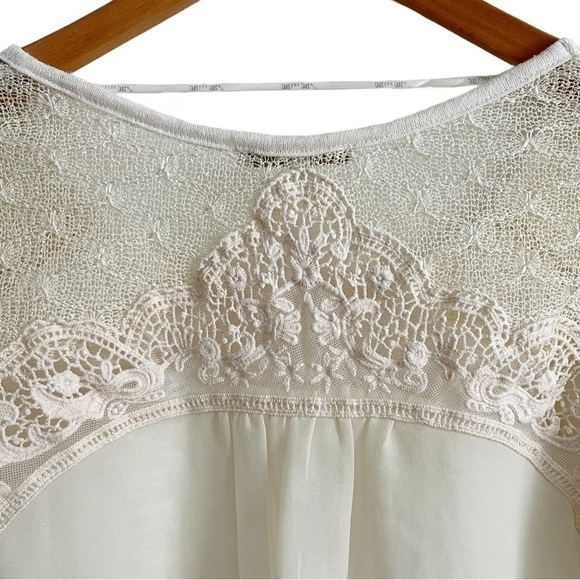 MISS Me Crochet Embroidered Sheer Long Sleeve Top - Picture 14 of 16